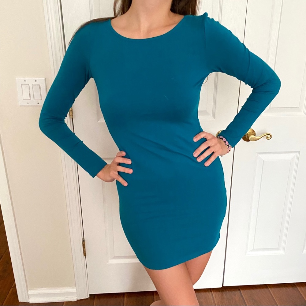 Forever 21 Yale Blue Dress Size M